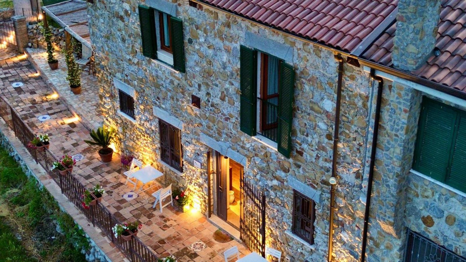 La Riggiola Bed & Breakfast Salerno Exterior photo